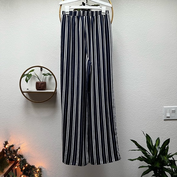 Jacklyn two piece set - Picture 8 of 8